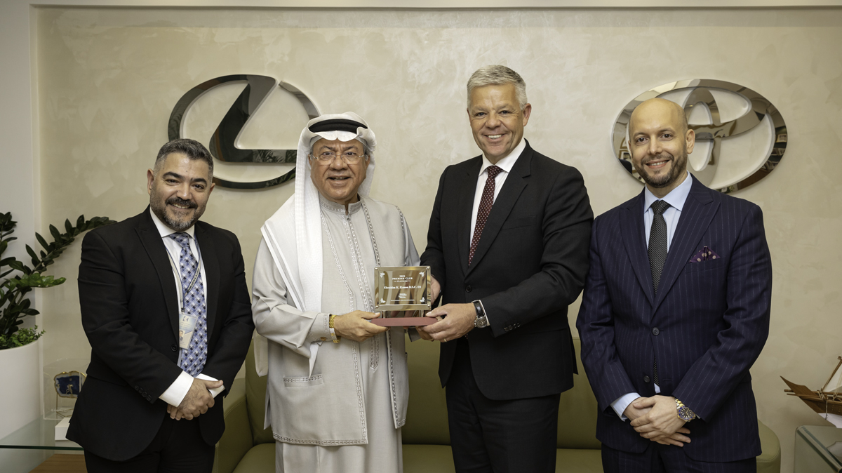 شركة إبراهيم خليل كانو تحصل على جائزة عالمية من مجموعة تويوتا لمعدات مناولة المواد